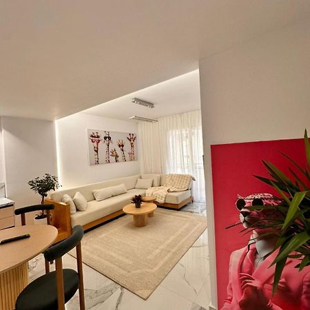 Agate City Center Apartment Тирана Екстериор снимка