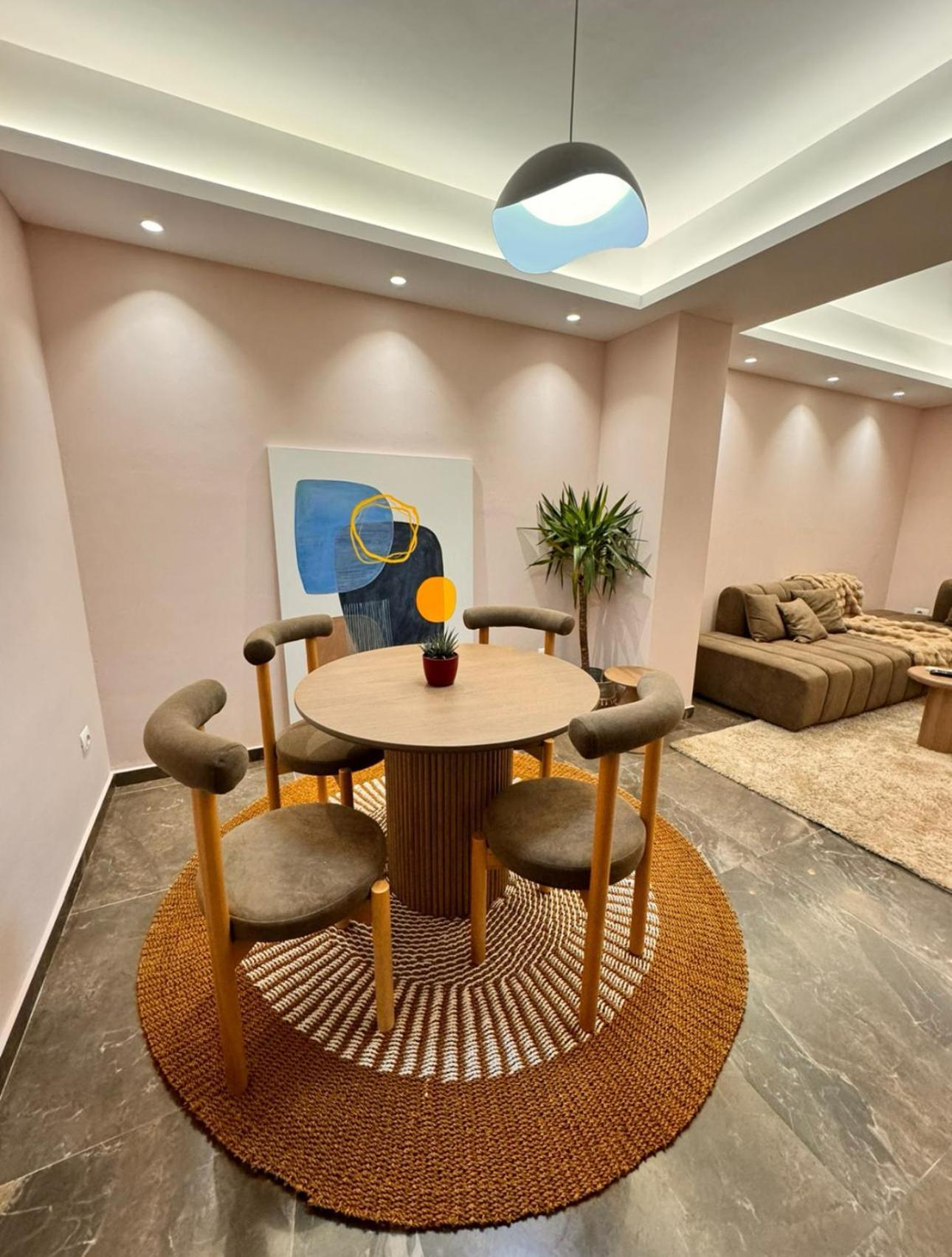 Agate City Center Apartment Тирана Екстериор снимка